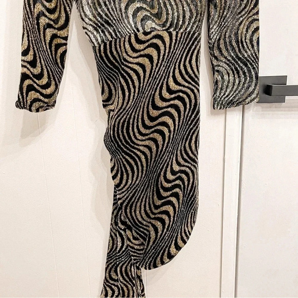Dodo Bar Or Ava wrap-effect ruched metallic velvet dress size 42 - Picture 12 of 15